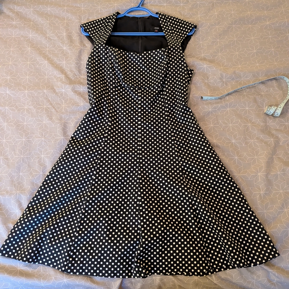 Jacob Black and White A-Line Dress with Sweetheart Neckline